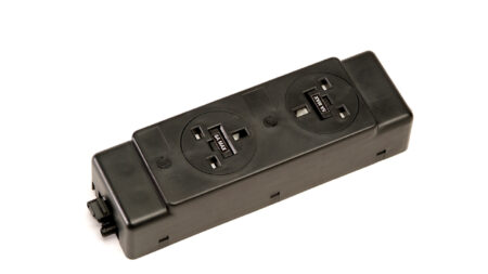 Pace 5A UK Sockets